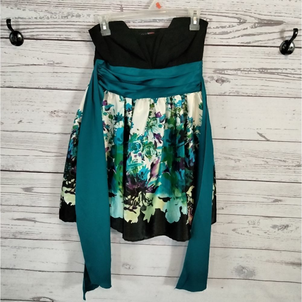 "Trixxi" woman's dress   